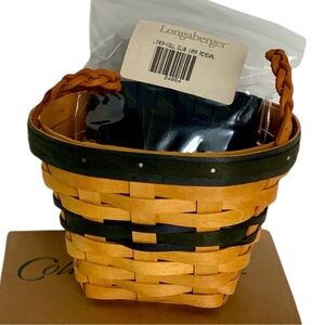 1999 NIB Longaberger Collectors Club Renewal Basket, Liner & Protector